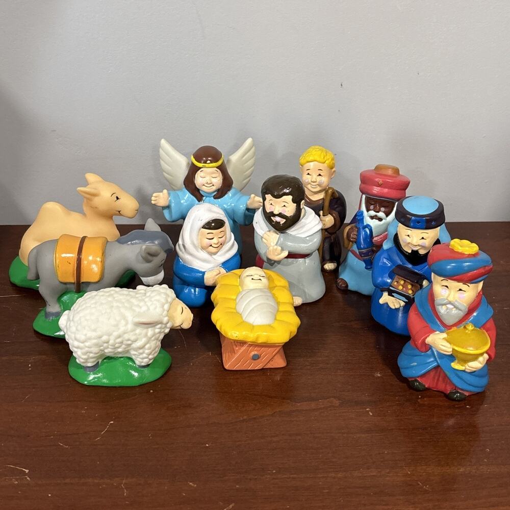 Vintage Zany Brainy Childs First Nativity Set of 11 Vinyl Figures Animals 1998